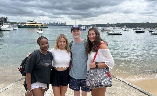 sydney group of study abroad students by shore
