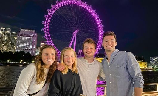London intern students at the London Eye