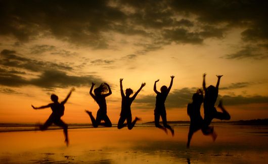 beach jump study abroad costa rica sunset
