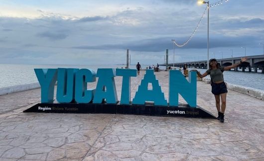 yucatan sign study abroad student ocean