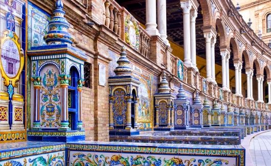 Seville Plaza de Espana columns