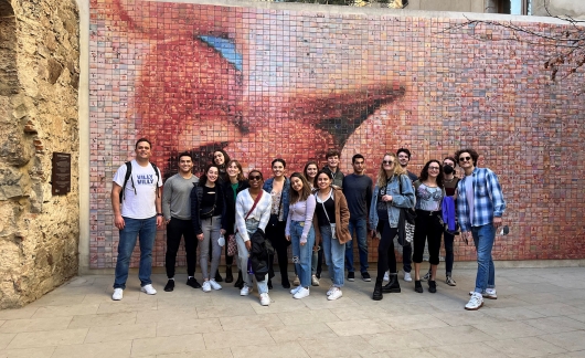students by mural barcelona spain