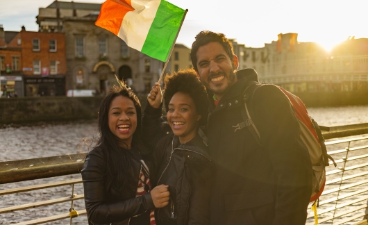students with ireland flag
