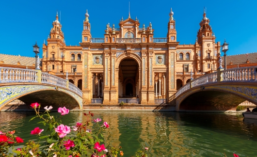 Seville Plaza de Espana bridges