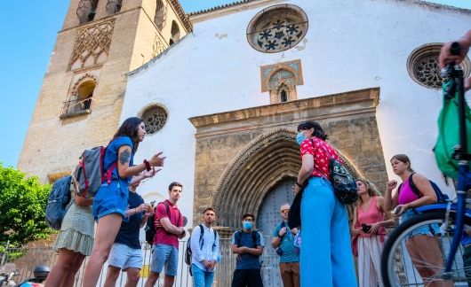 Seville students by old building