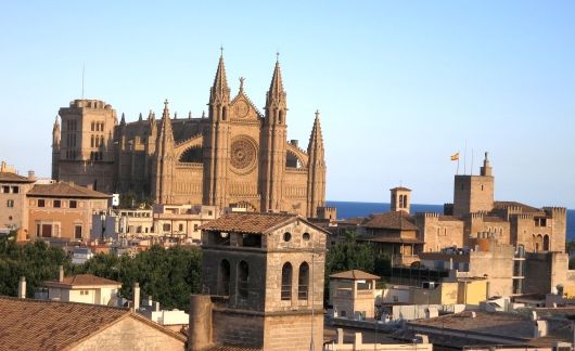 palma cathedral in sunlight
