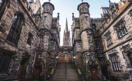 Creative Writing in the Land of Lochs & Legends EDINBURGH, SCOTLAND