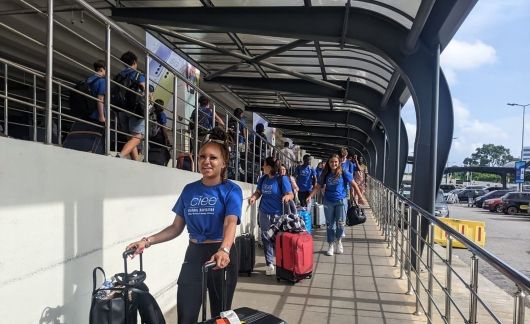 hssa legon students arriving at airport