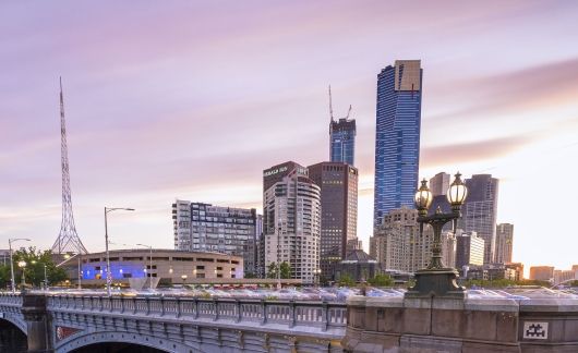 melbourne skydeck at dusk