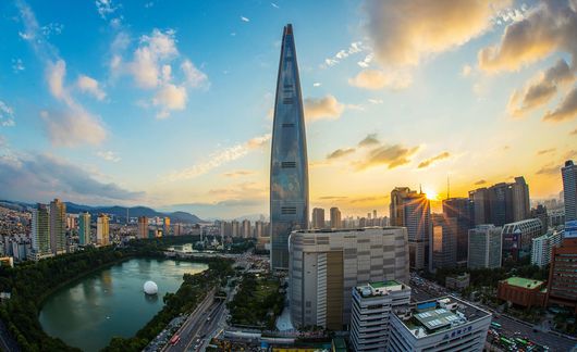 Lotte World Tower korea.jpg
