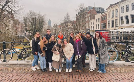 amsterdam bridge student group abroad