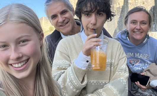 toulouse_student-with-host-family-carcassonne.jpg
