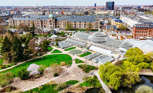 copenhagen-municipal-hospital-botanical-gardens-skyline