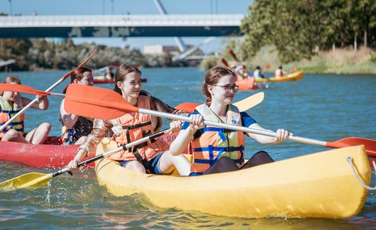 spain_seville_students-kayaking-on-the-guadalquivir-river.jpg