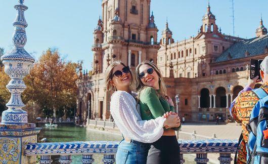 plaza de espana seville spain study abroad students