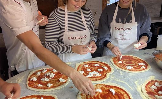 florence-italy-making-pizza.jpg