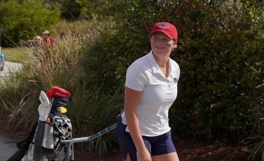 2025 FAU golf athlete, walking