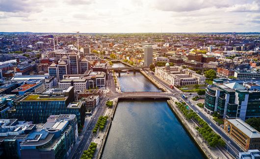 dublin-river-liffey-skyline