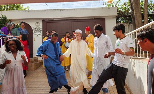 morocco_rabat_enjoying-live-local-music.jpg