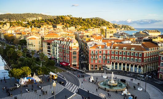 nice-place-messena-apollo-statue-hillscape