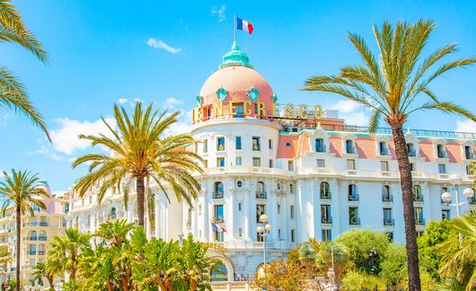 nice-france-le-negresco-luxury-hotel.jpg
