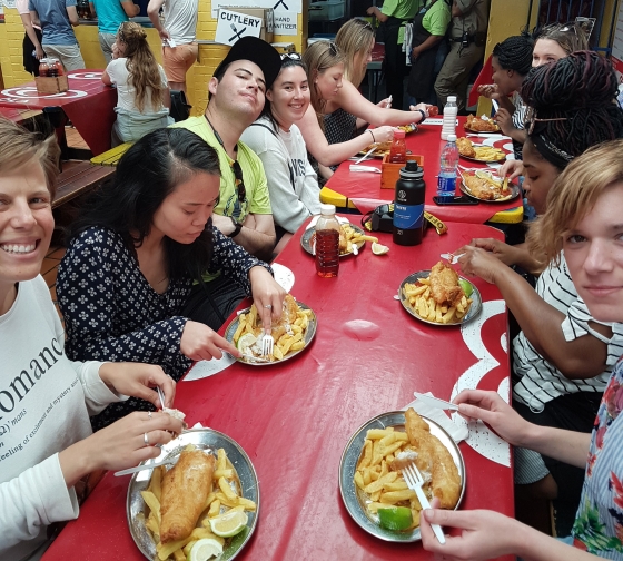 students share meal cape town