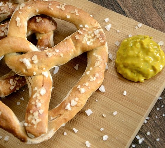 pretzel in germany mustard
