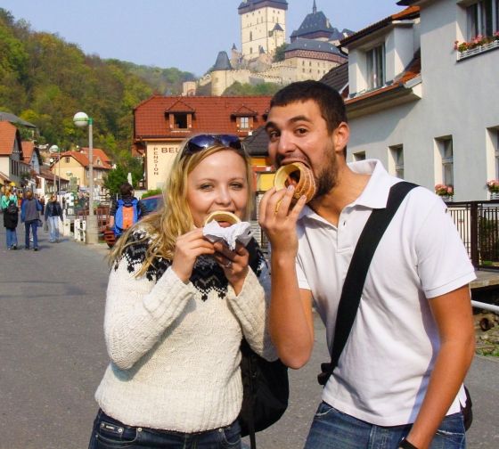 Prague students eating street food