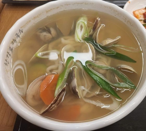 seoul clam soup