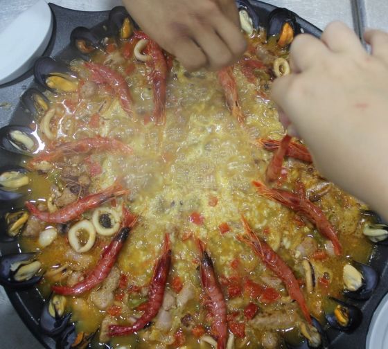 paella seafood barcelona spain
