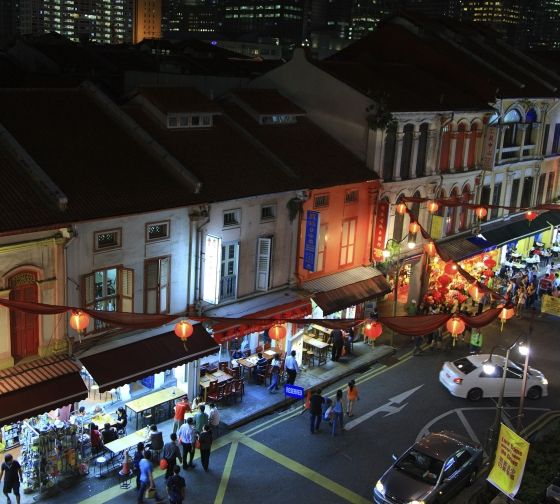 singapore street at night