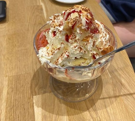 toulouse ice cream sundae