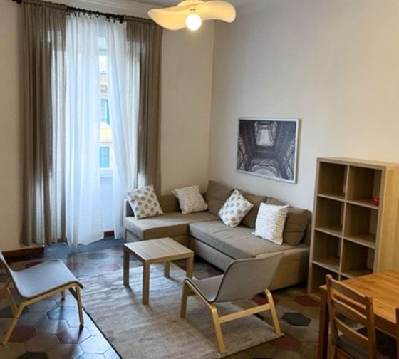 rome housing shared apartment living room