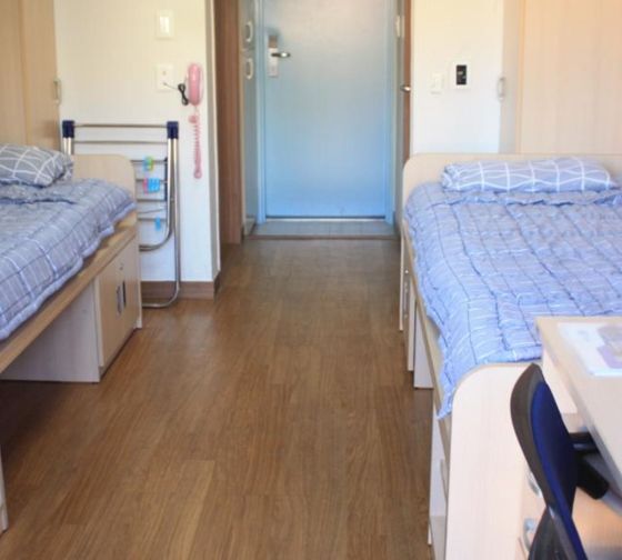 seoul housing basic double bed