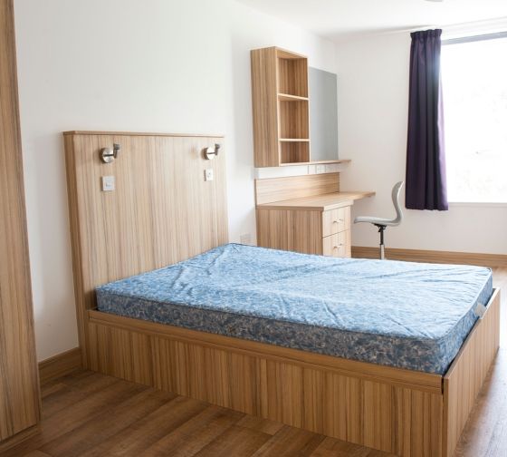edinburgh housing napier flat bedroom