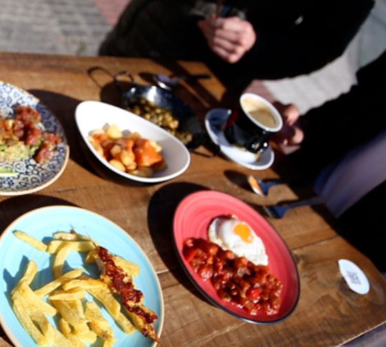 meal abroad seville