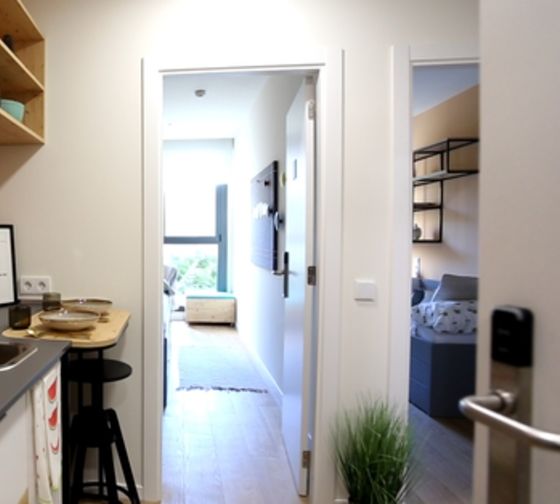 seville_room-kitchen at-the-nido-residence