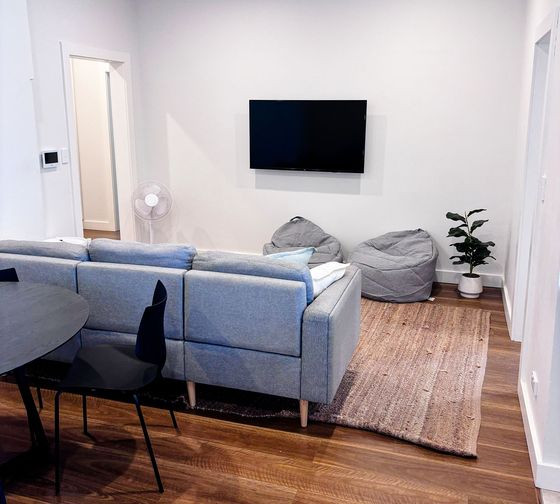 sydney-housing-25-standard-apartment-living-room
