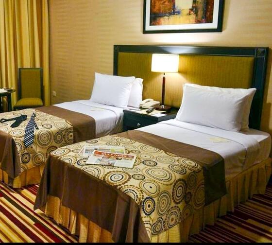 abu-dhabi-housing-standard-double-bed