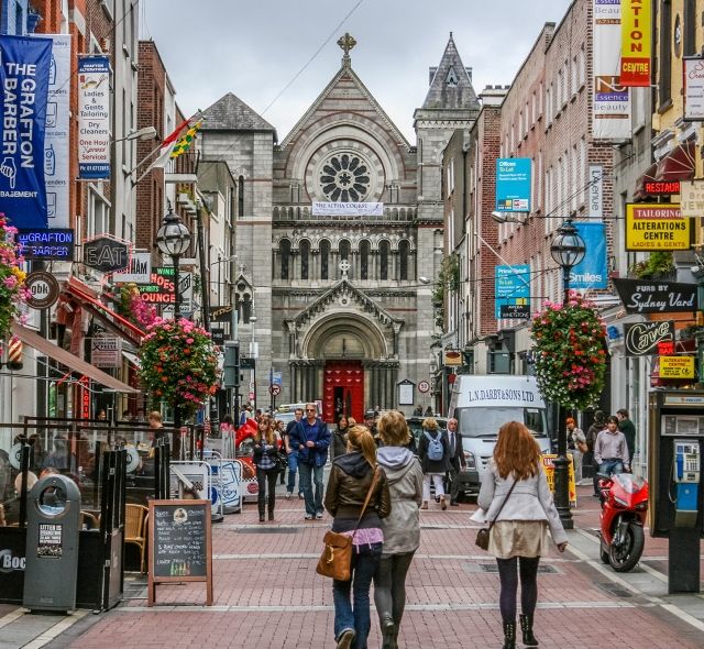 Dublin long street