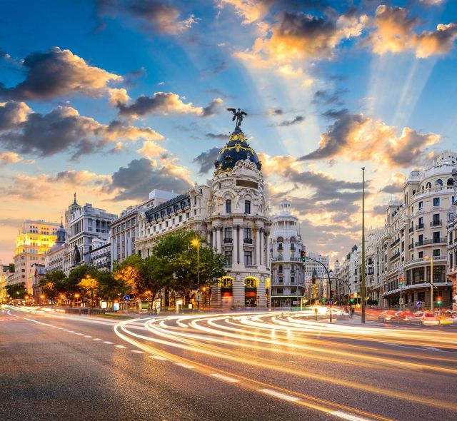 Madrid calle gran via stree sunrise