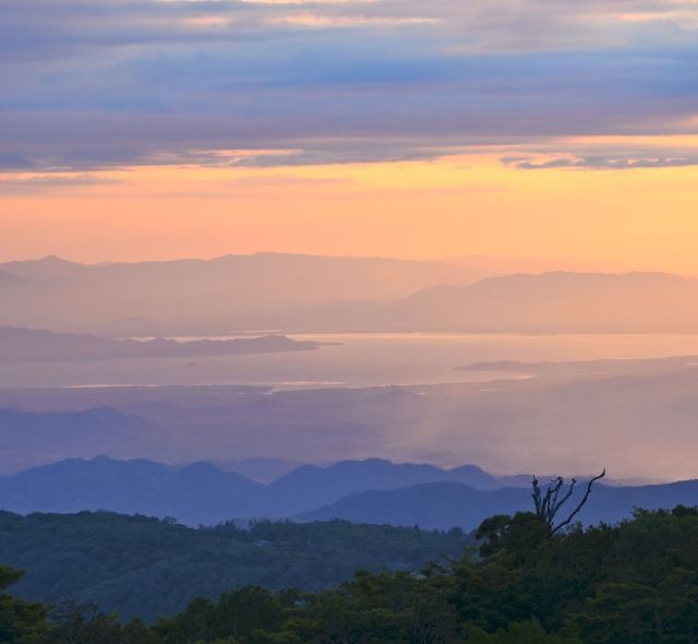 sunset monteverde costa rica