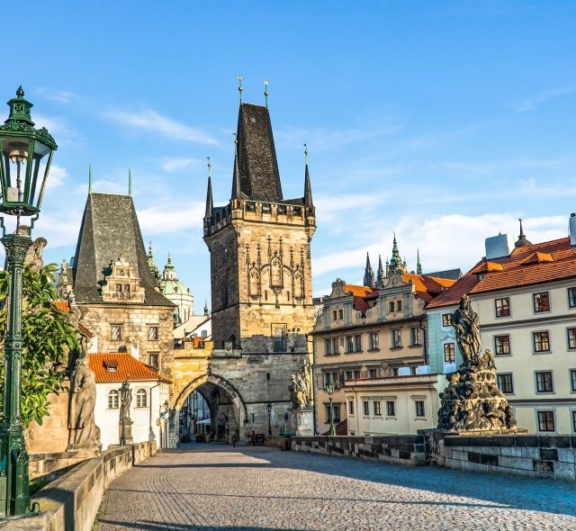 prague Charles Bridge archway