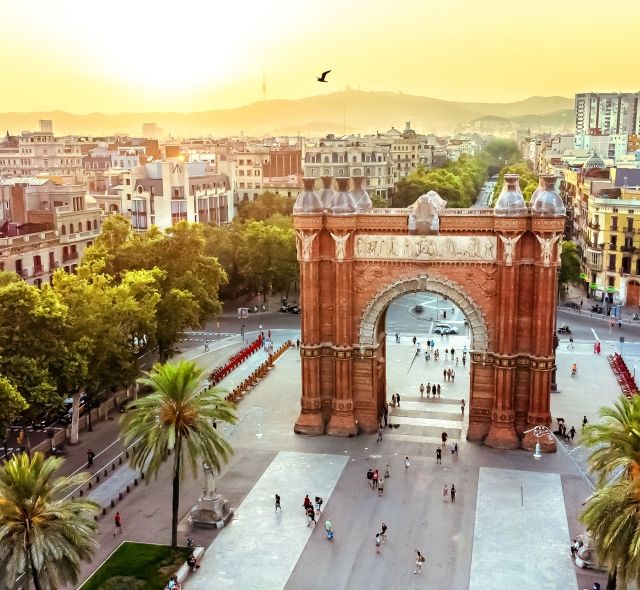 barcelona archway street sunny