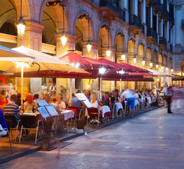 barcelona street night tables