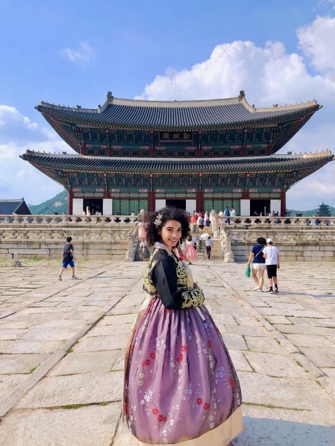 Hanbok Rental and Exploration of Gyeongbokgung Palace | CIEE