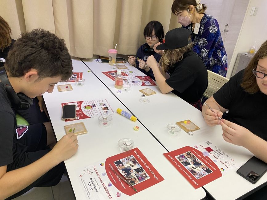 Students working on their Tsumami-Zaiku flowers