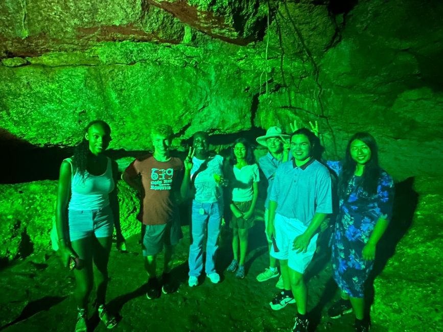 En la cueva