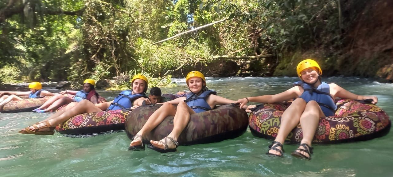 Tubing Rio Celeste