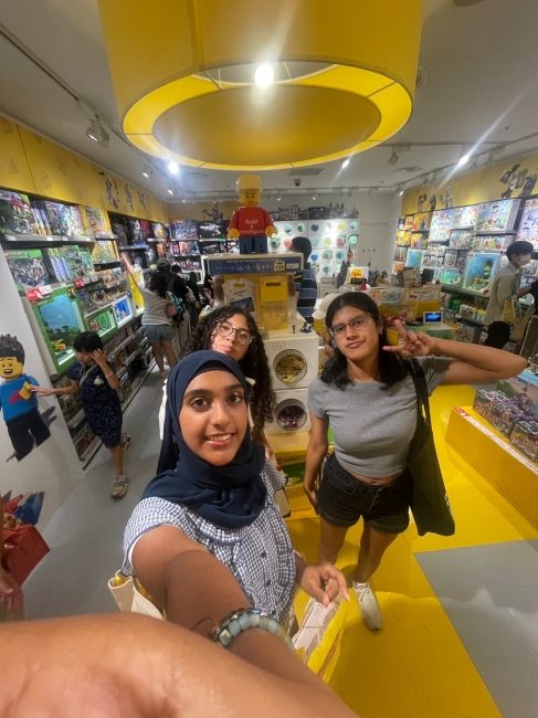 Iman, Andrea, and Maia in LEGO Store in Tokyo Station